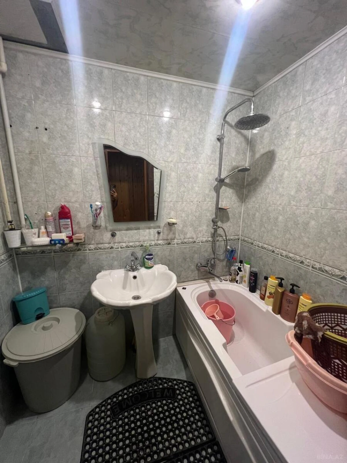 Satılır 4 otaqlı mənzil 90 m²