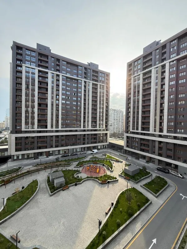 Kirayə verilir 2 otaqlı mənzil 70 m²