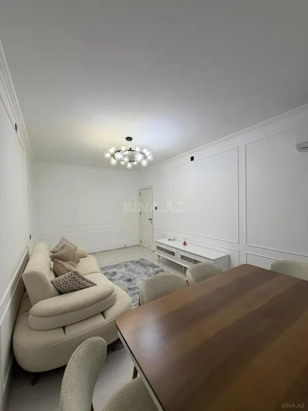 Satılır 2 otaqlı mənzil 60 m²