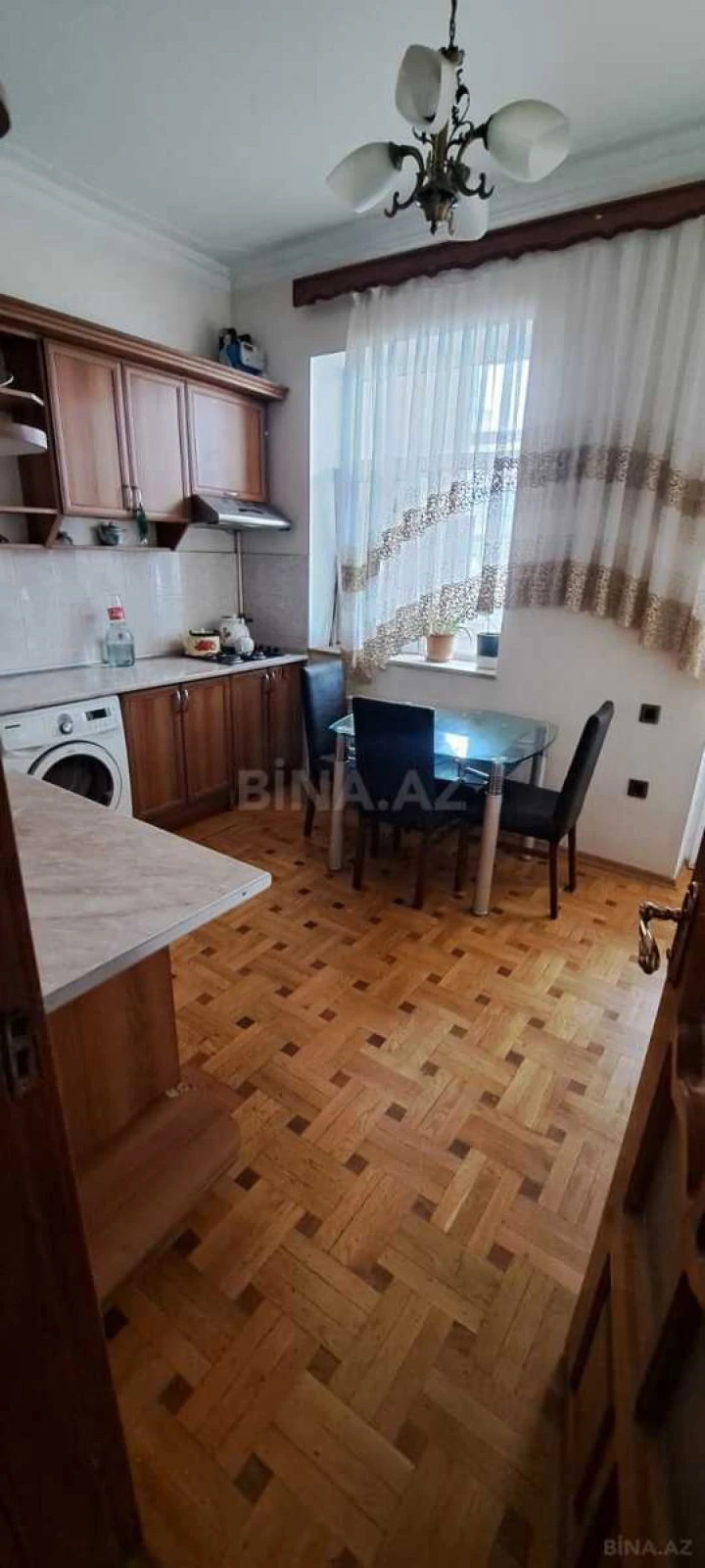 Kirayə verilir 3 otaqlı mənzil 110 m²