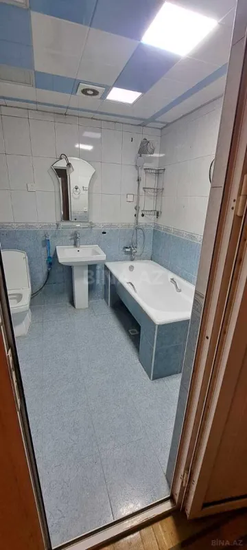 Kirayə verilir 3 otaqlı mənzil 110 m²