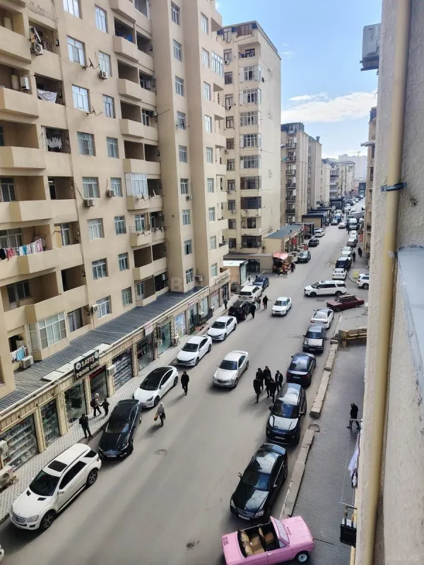 Satılır 2 otaqlı mənzil 57 m²