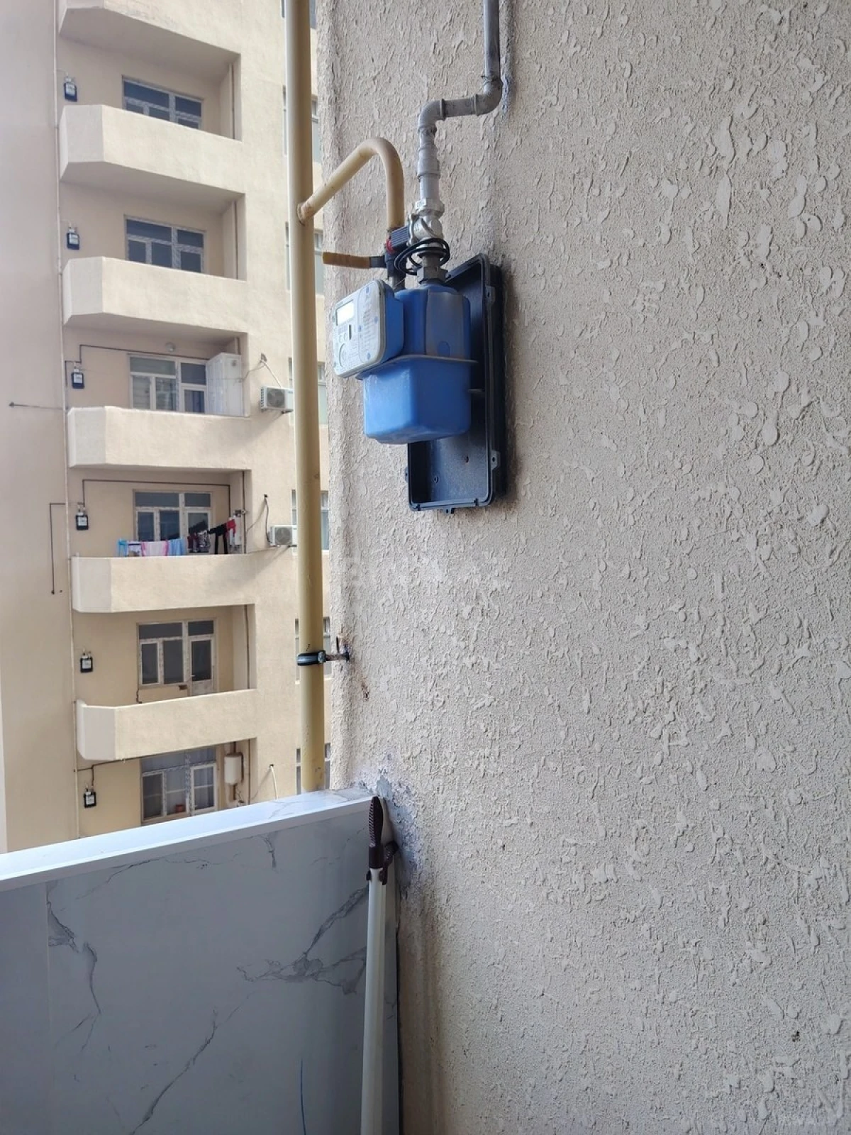 Satılır 2 otaqlı mənzil 57 m²