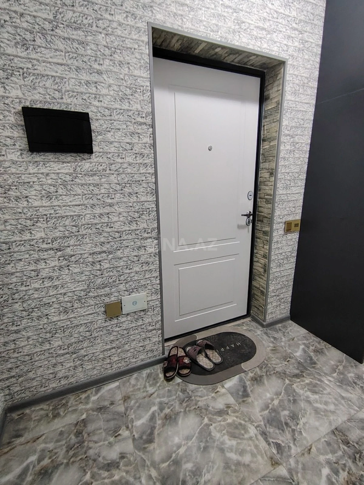 Satılır 2 otaqlı mənzil 57 m²