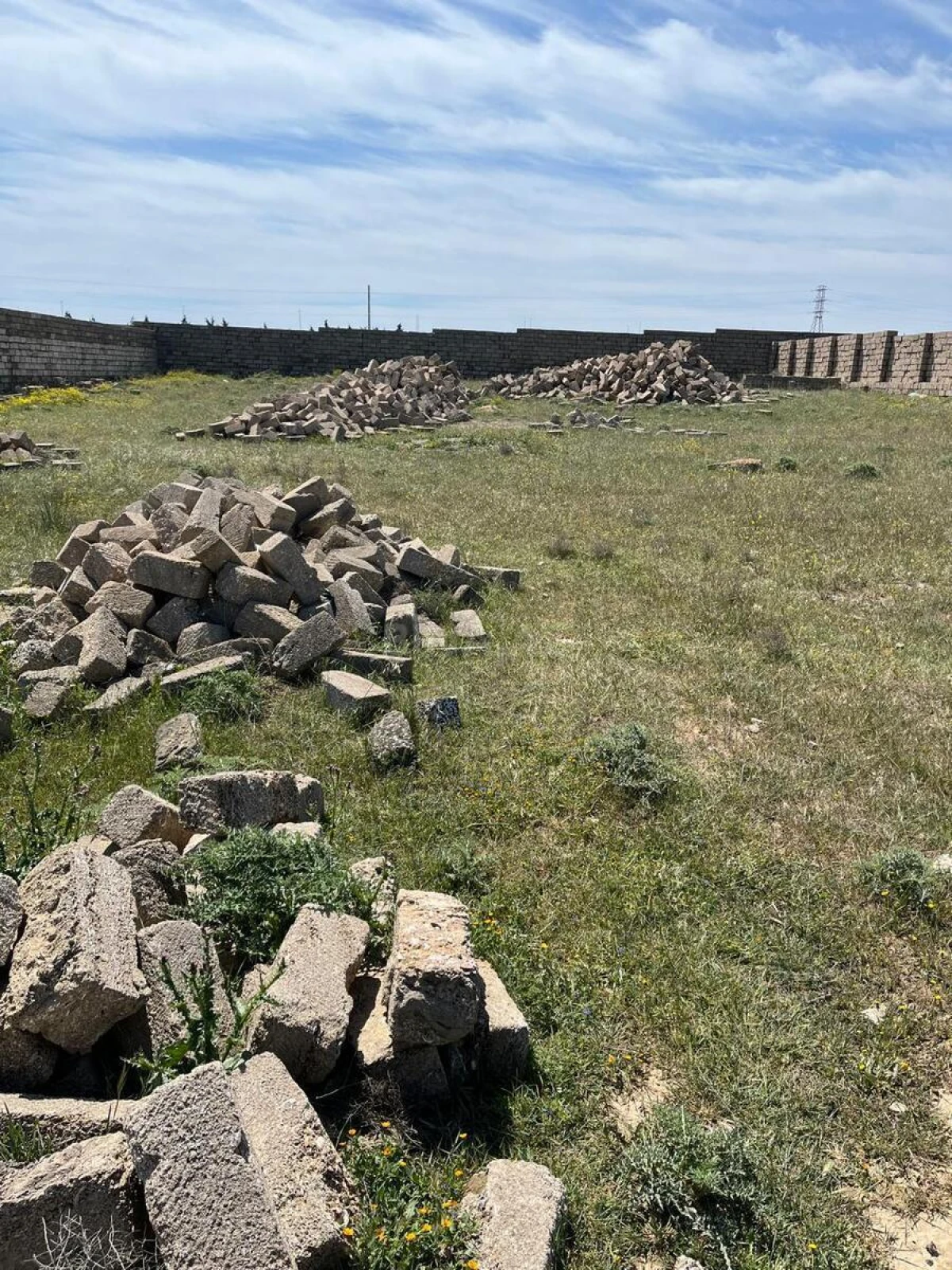 Satılır torpaq sahəsi 15 m²