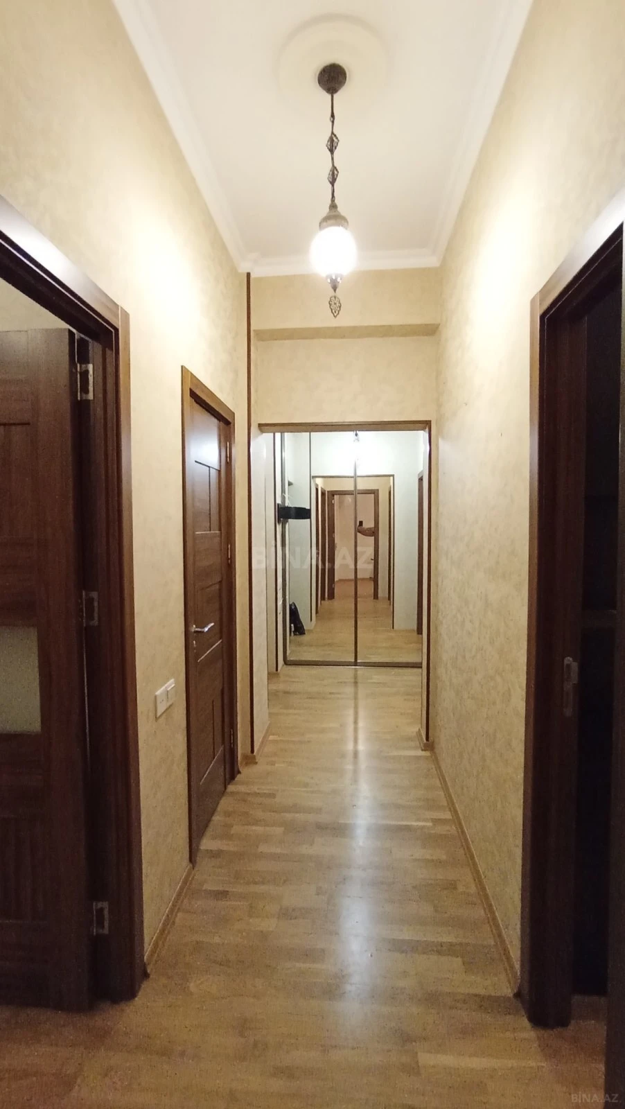 Satılır 3 otaqlı mənzil 74 m²