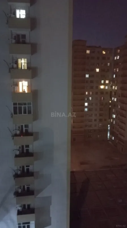 Satılır 3 otaqlı mənzil 74 m²