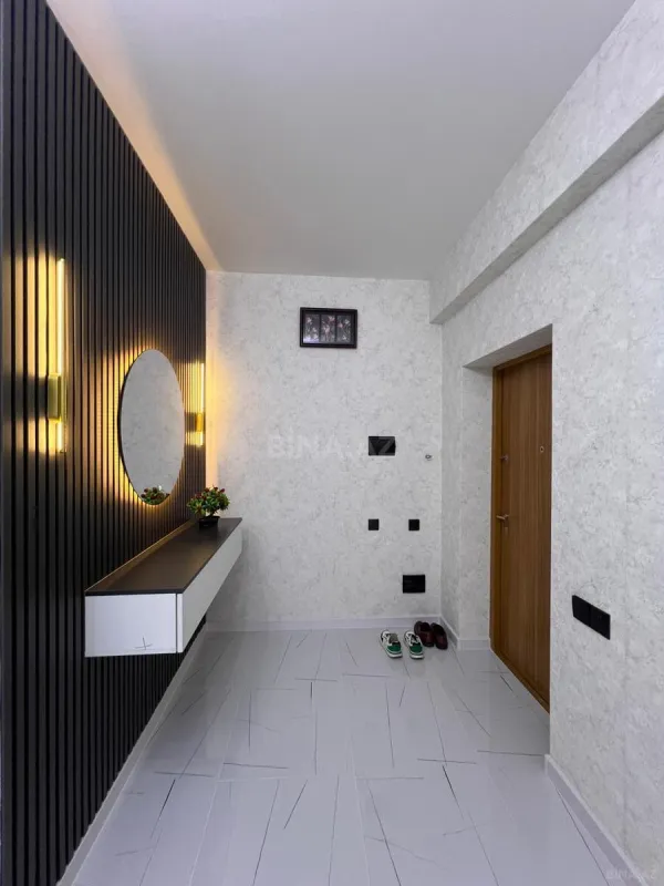 Satılır 2 otaqlı mənzil 62 m²
