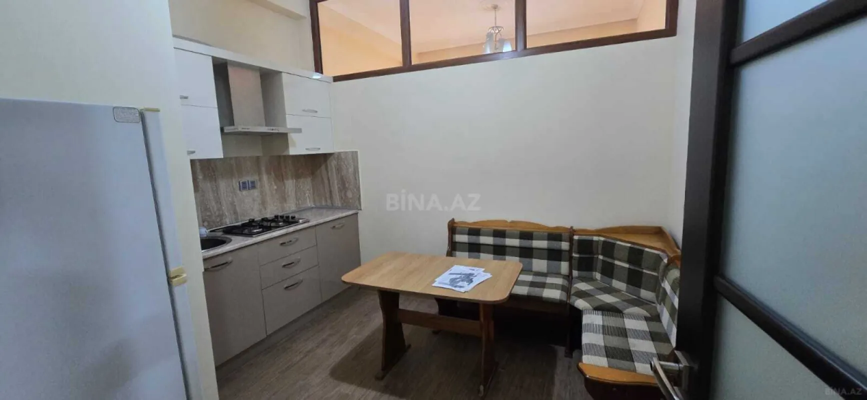 Satılır 3 otaqlı ofis 105 m²