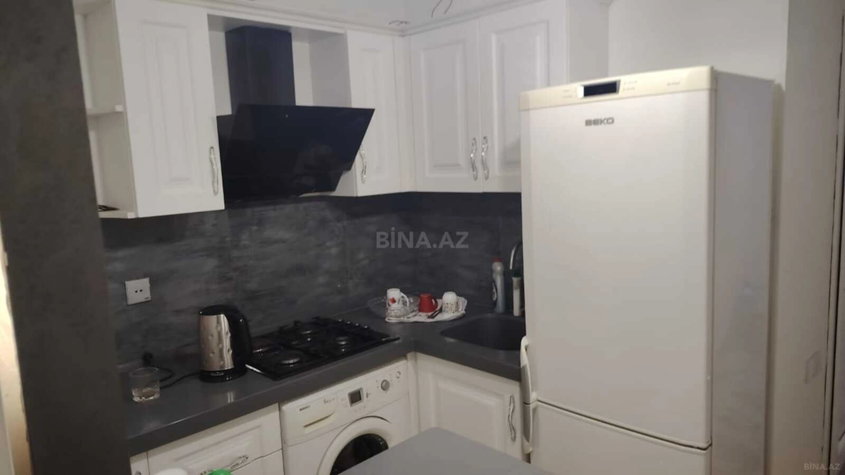 Kirayə verilir 2 otaqlı mənzil 57 m²