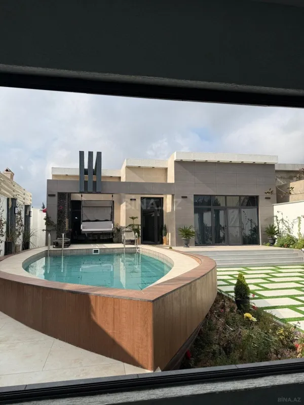 Satılır 4 otaqlı həyət evi 260 m²