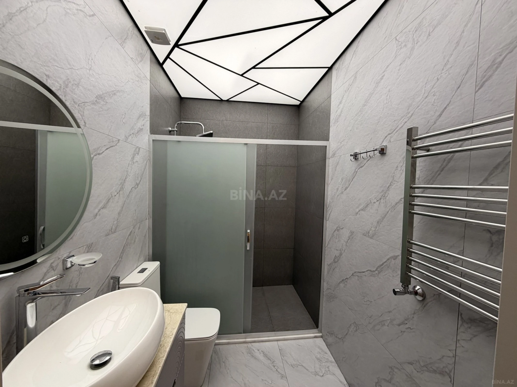 Satılır 4 otaqlı həyət evi 260 m²