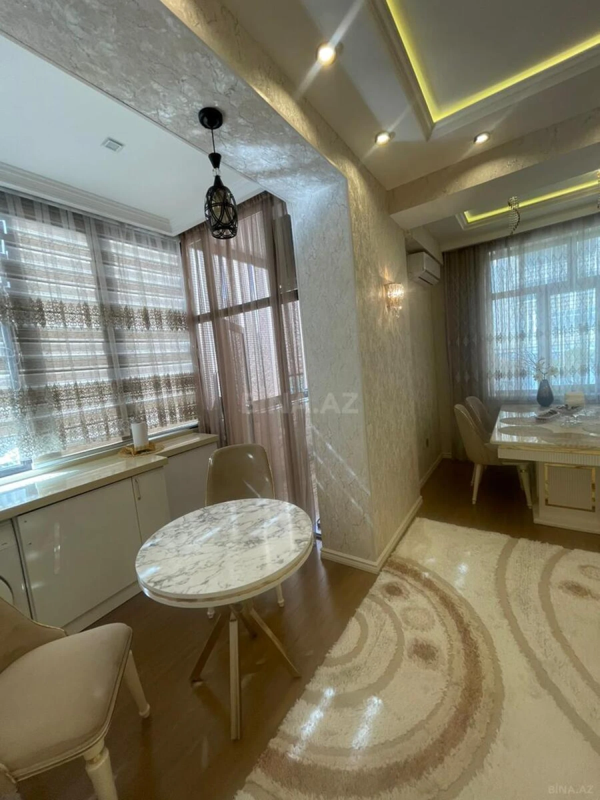 Satılır 3 otaqlı mənzil 90 m²