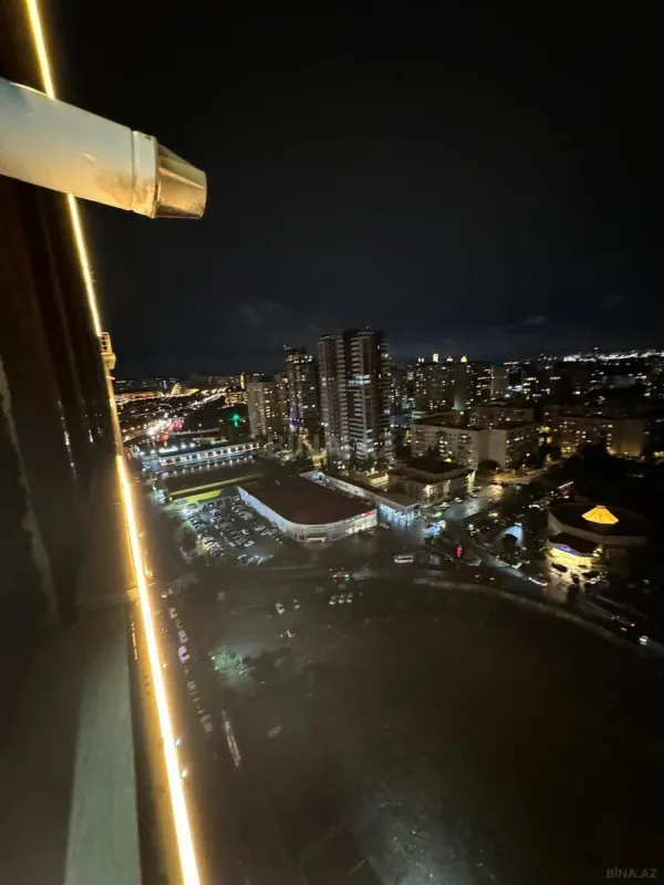 Kirayə verilir 2 otaqlı mənzil 80 m²