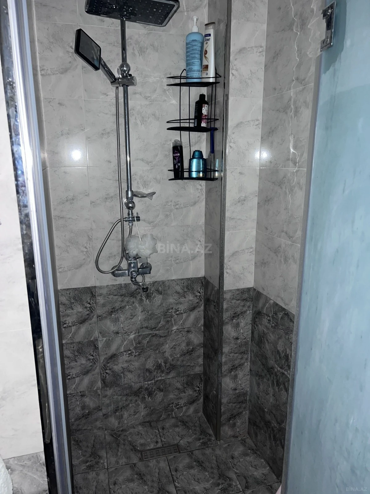 Satılır 2 otaqlı mənzil 68 m²