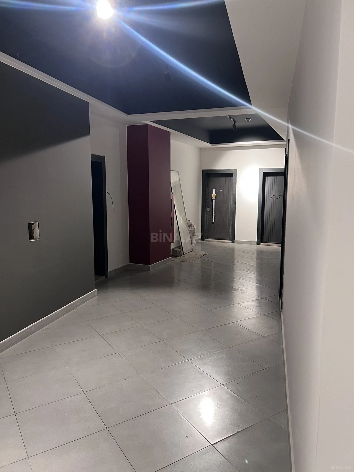Satılır 2 otaqlı mənzil 68 m²
