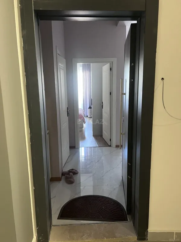 Satılır 2 otaqlı mənzil 68 m²