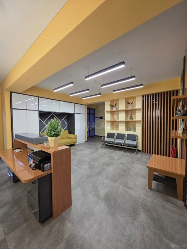 Kirayə verilir obyekt 145 m²