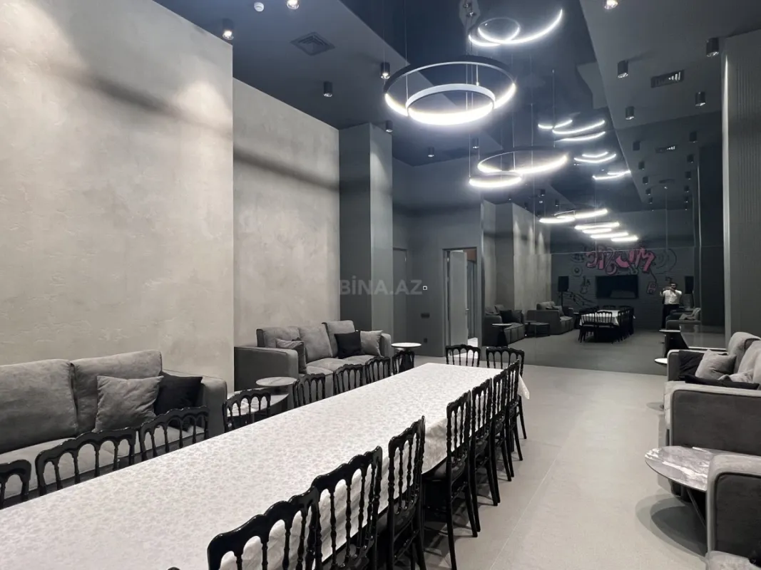 Satılır 4 otaqlı mənzil 177.4 m²