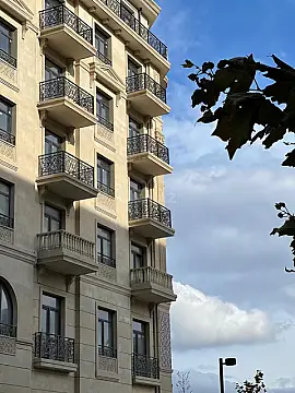 Satılır 4 otaqlı mənzil 177.4 m² — Bakı, Köhnə Günəşli 4 otaq 177.40 m²