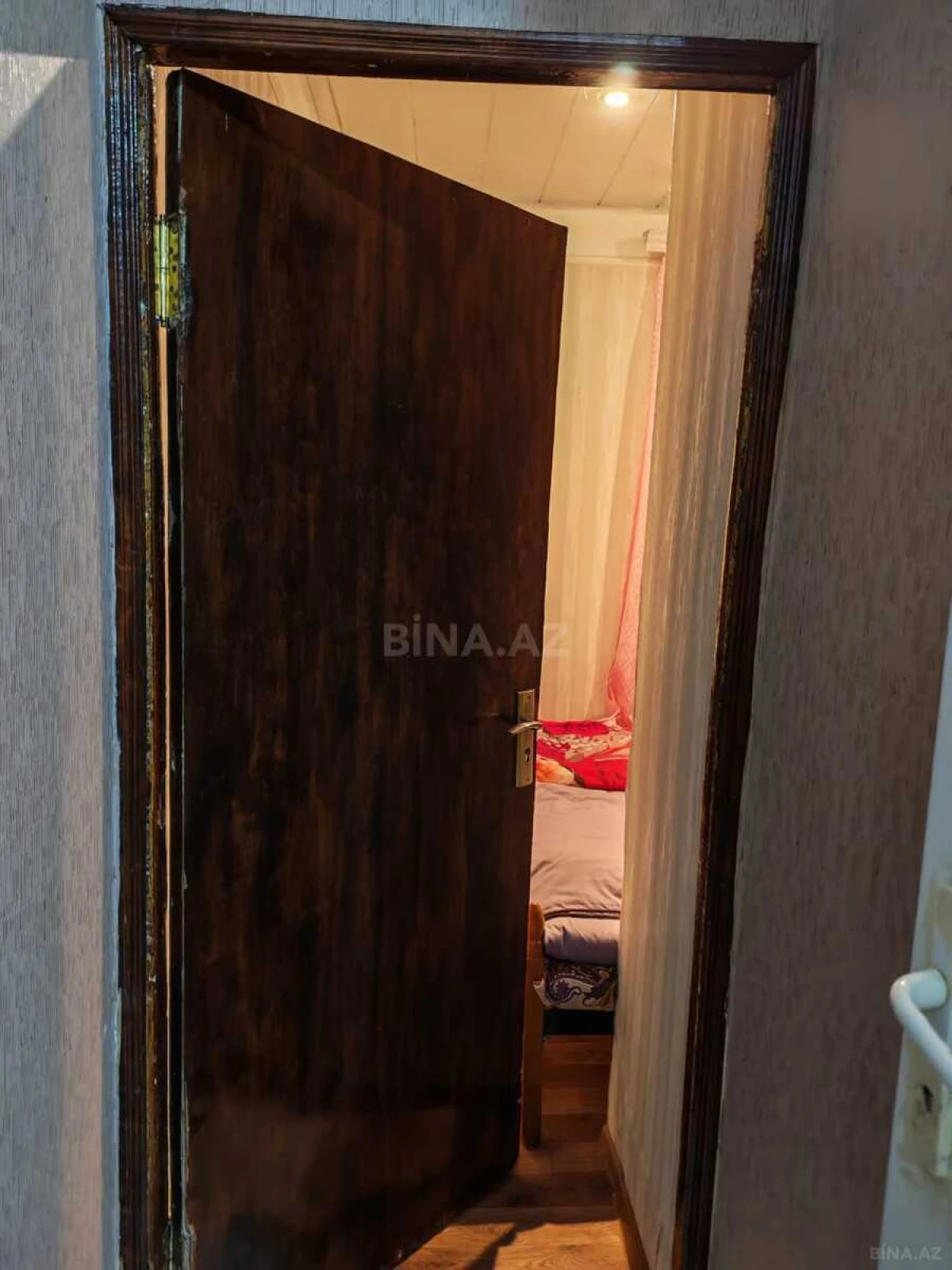 Kirayə verilir 2 otaqlı mənzil 45 m²