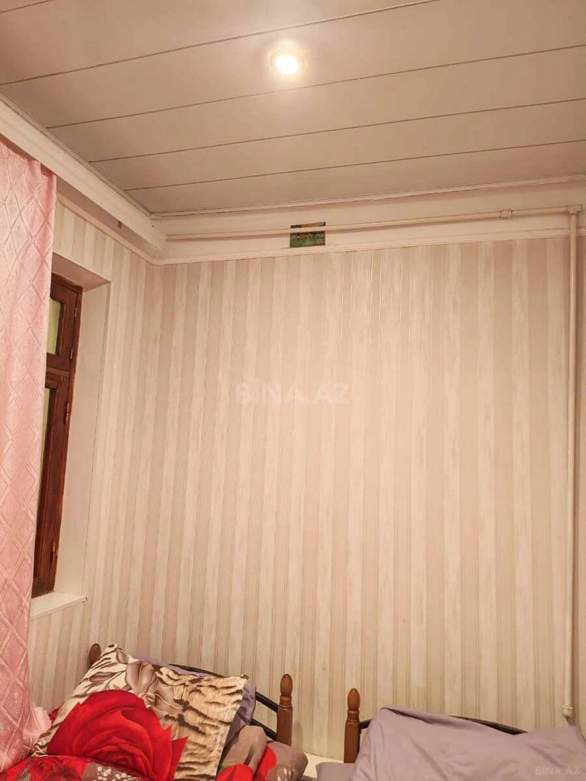 Kirayə verilir 2 otaqlı mənzil 45 m²