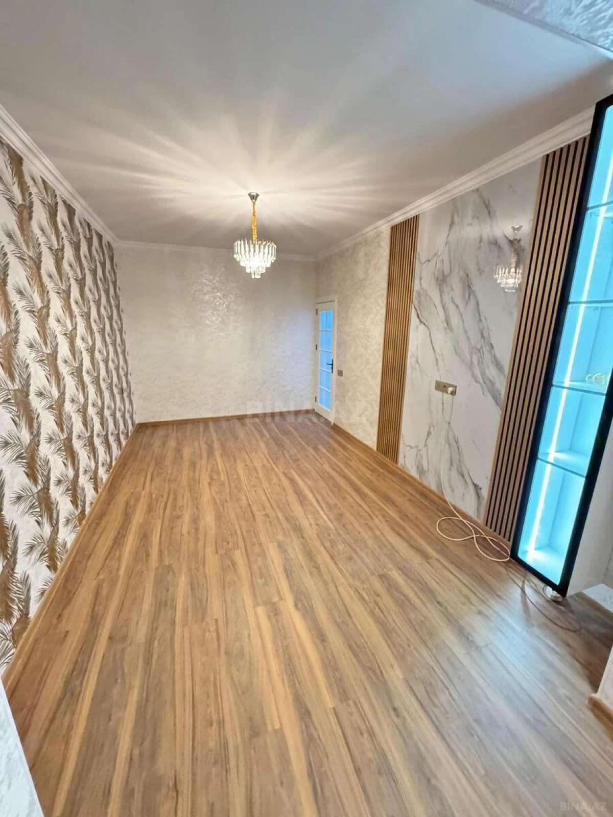 Satılır 3 otaqlı mənzil 90 m²