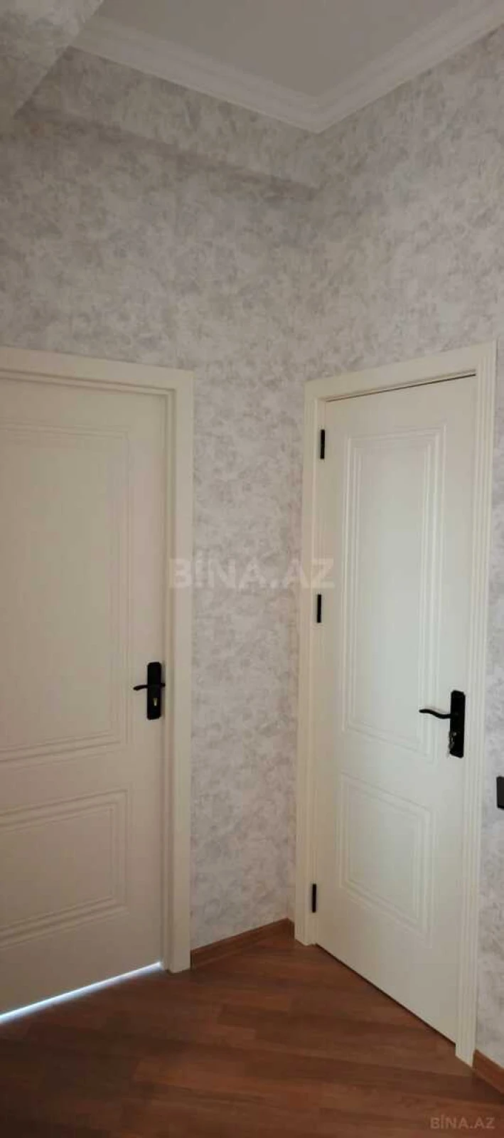Satılır 2 otaqlı mənzil 80 m²