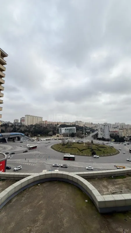 Satılır 3 otaqlı mənzil 100 m²