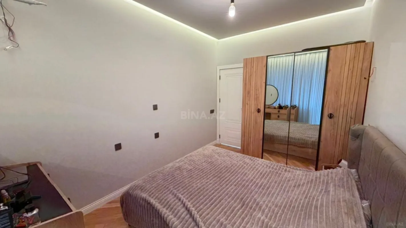 Satılır 3 otaqlı mənzil 100 m²