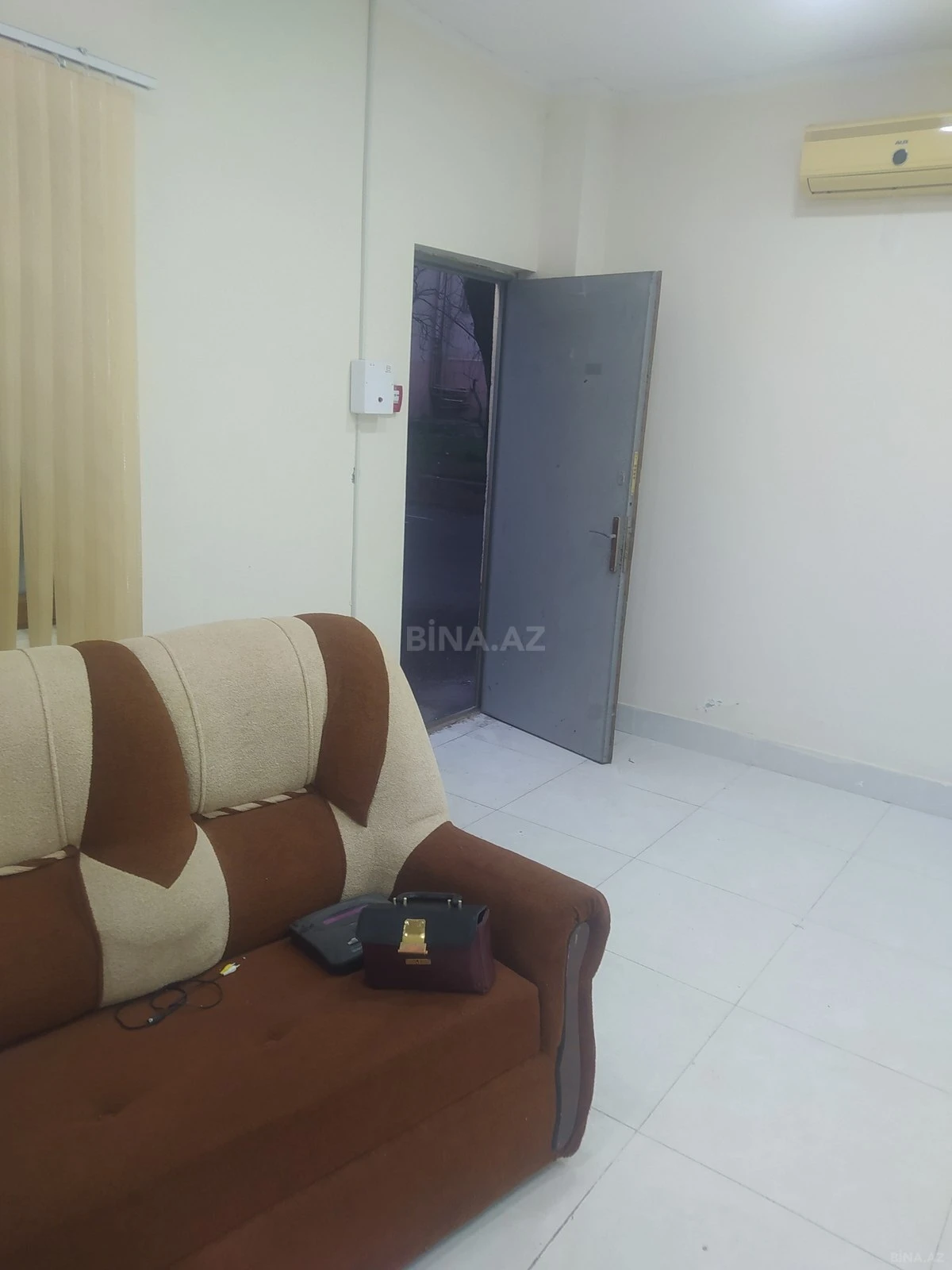 Satılır obyekt 31.7 m²