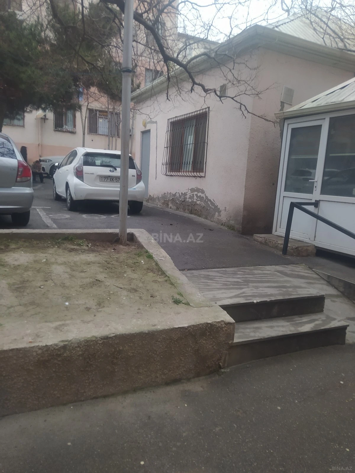 Satılır obyekt 31.7 m²