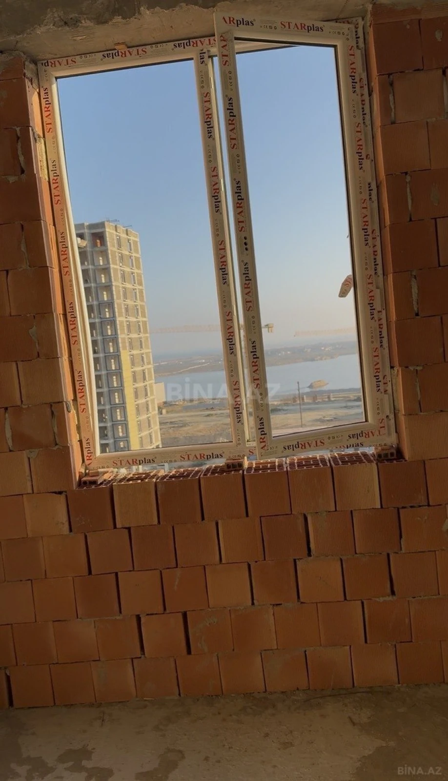 Satılır 3 otaqlı mənzil 120 m²