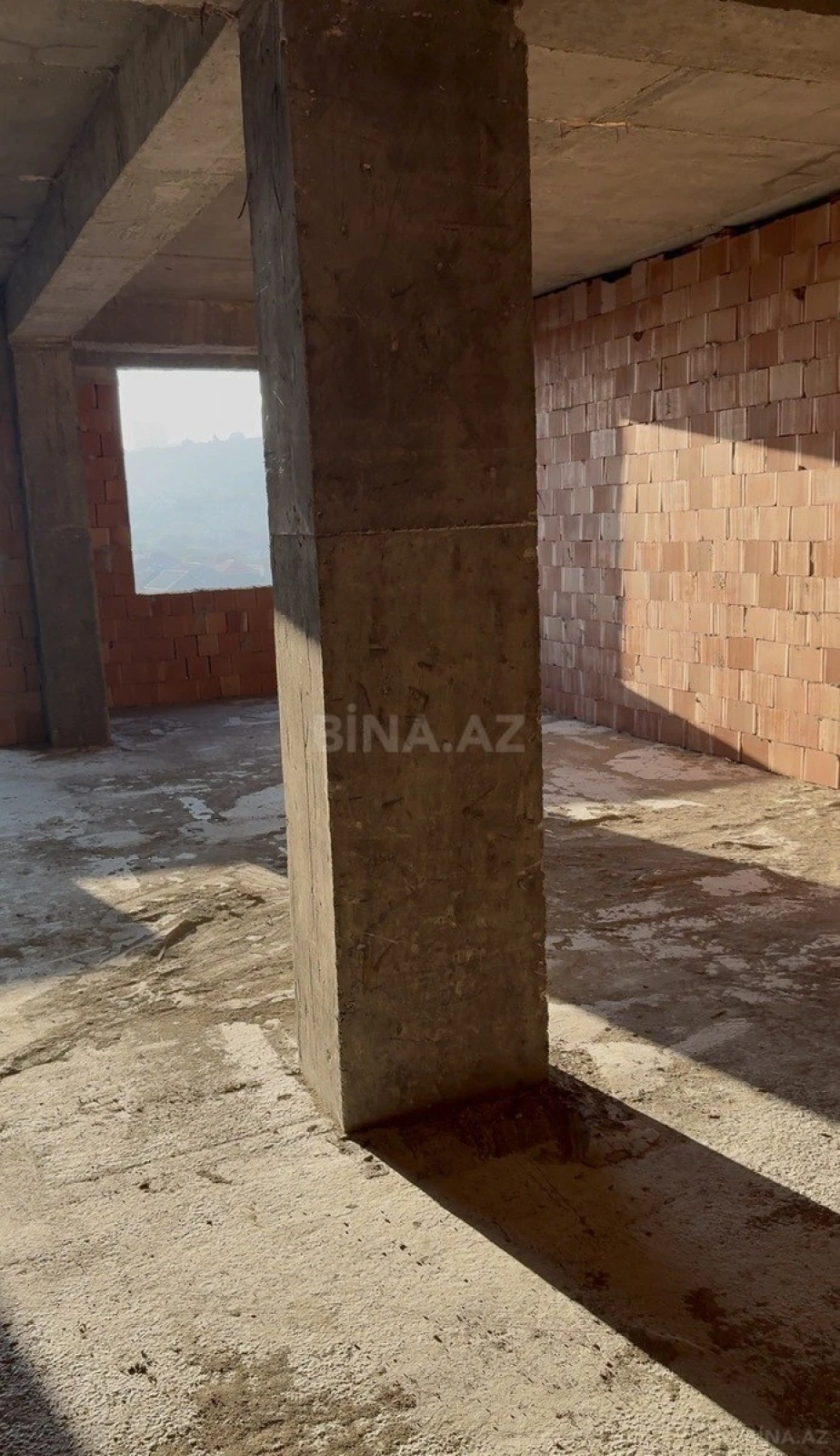 Satılır 3 otaqlı mənzil 120 m²