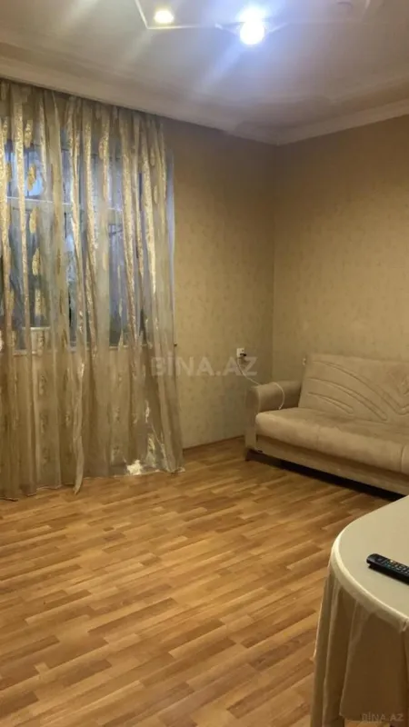 Kirayə verilir 2 otaqlı mənzil 60 m²