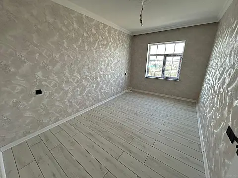 Satılır 4 otaqlı həyət evi 160 m²