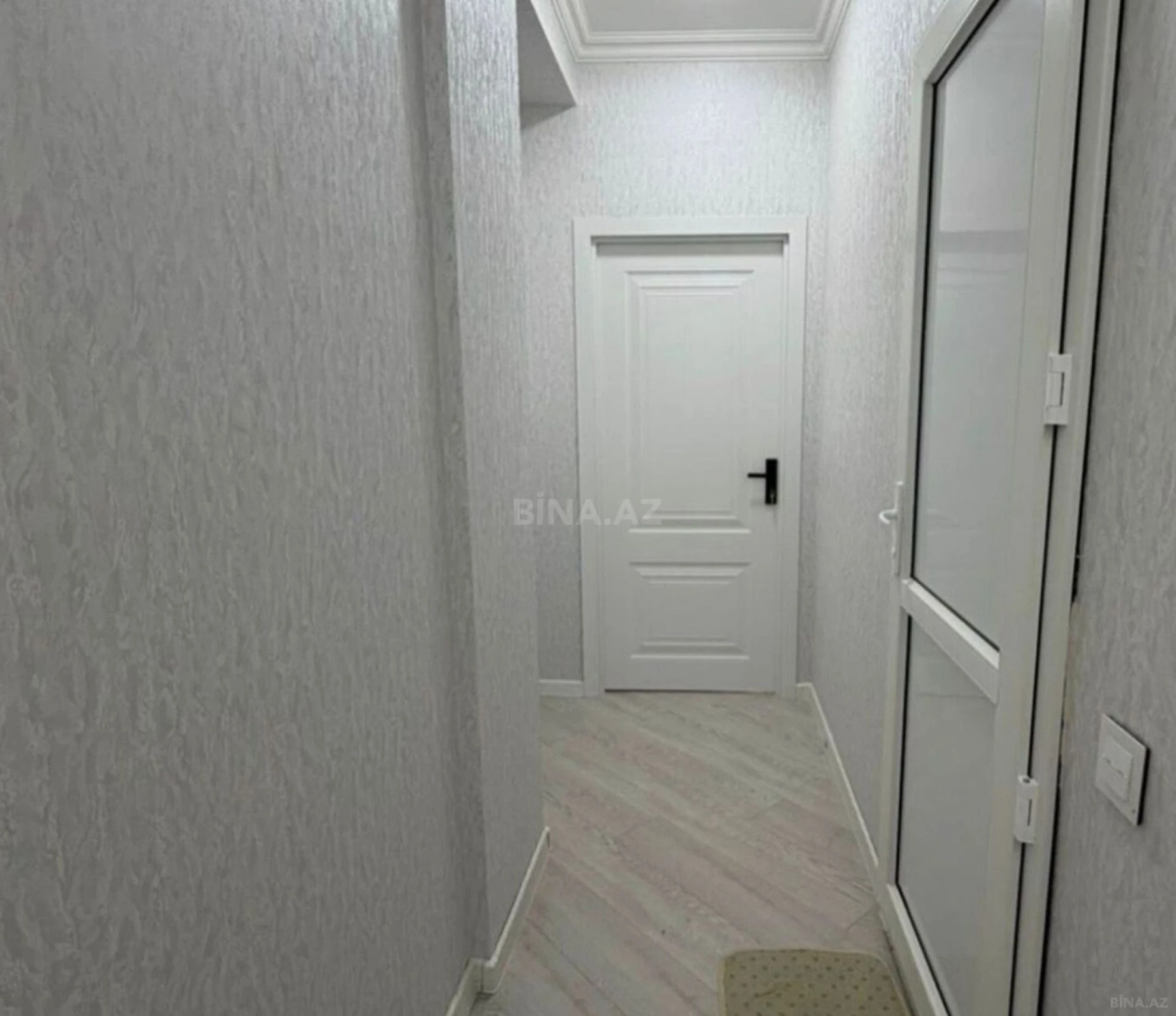 Satılır 2 otaqlı mənzil 54 m²