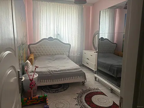Satılır 3 otaqlı mənzil 98 m²