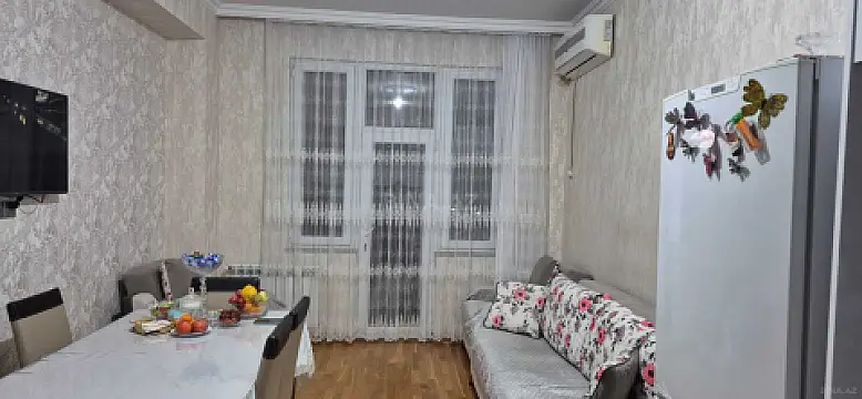 Satılır 3 otaqlı mənzil 72 m²