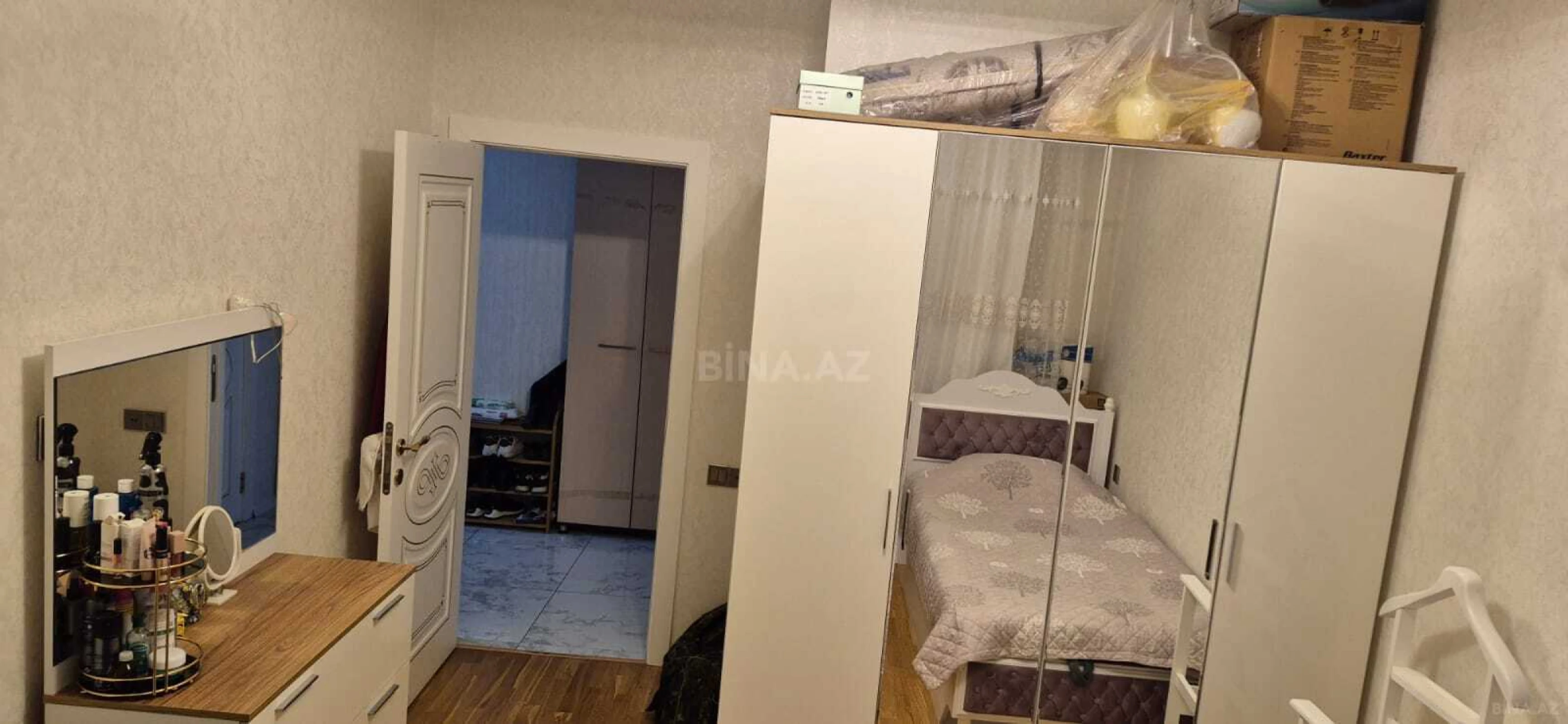 Satılır 3 otaqlı mənzil 72 m²