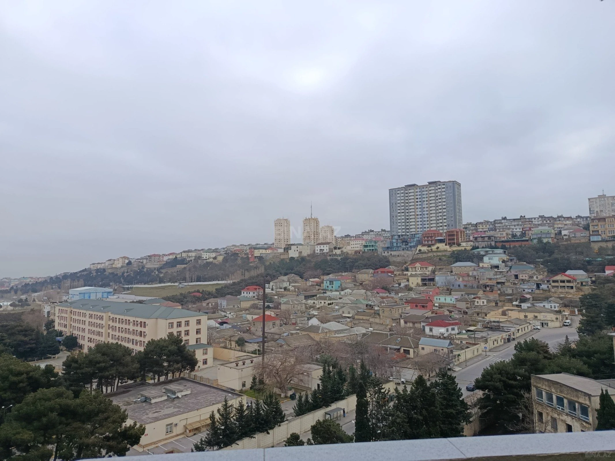 Satılır 3 otaqlı mənzil 72 m²