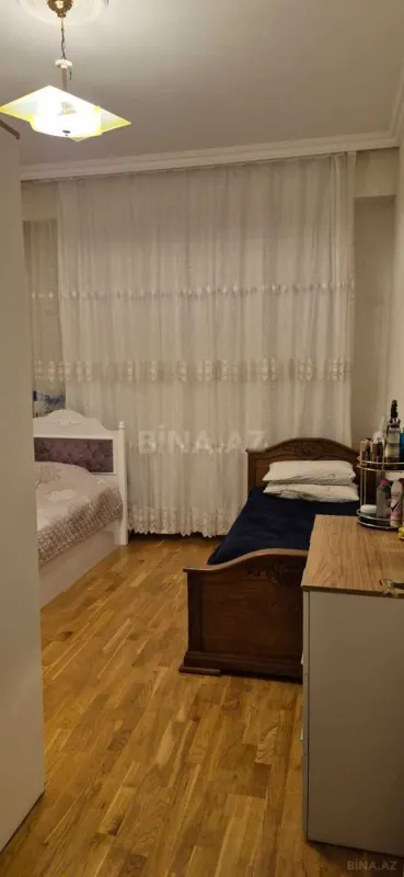 Satılır 3 otaqlı mənzil 72 m²