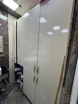 Satılır 3 otaqlı mənzil 135 m²