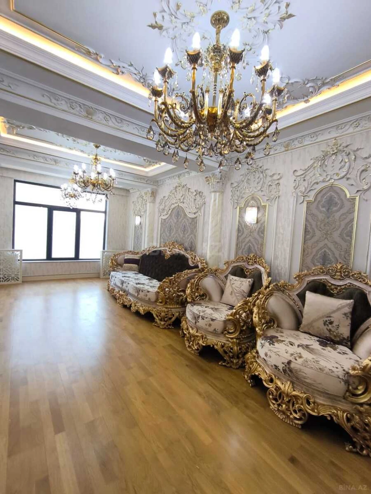 Kirayə verilir 2 otaqlı mənzil 80 m²