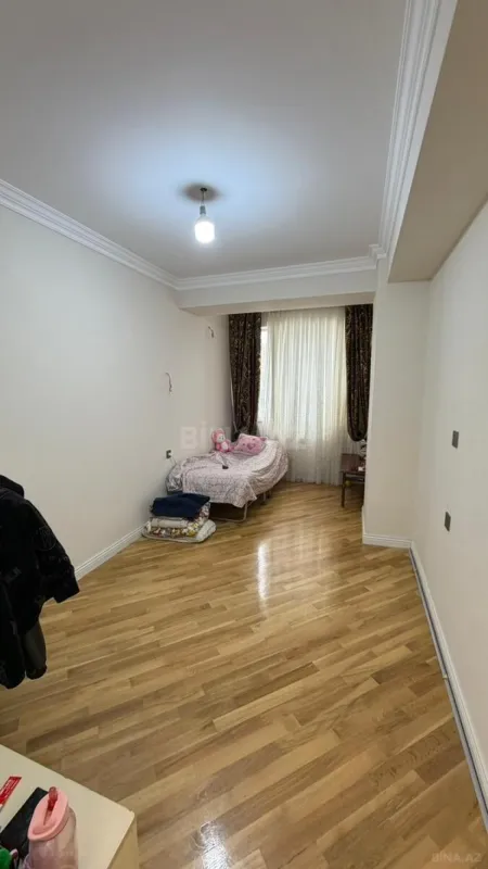 Satılır 3 otaqlı mənzil 100 m²