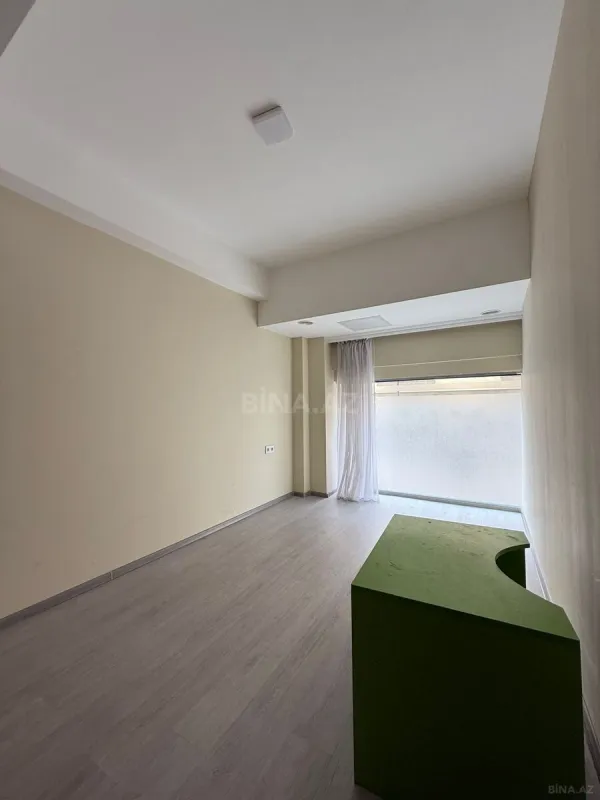 Kirayə verilir obyekt 260 m²