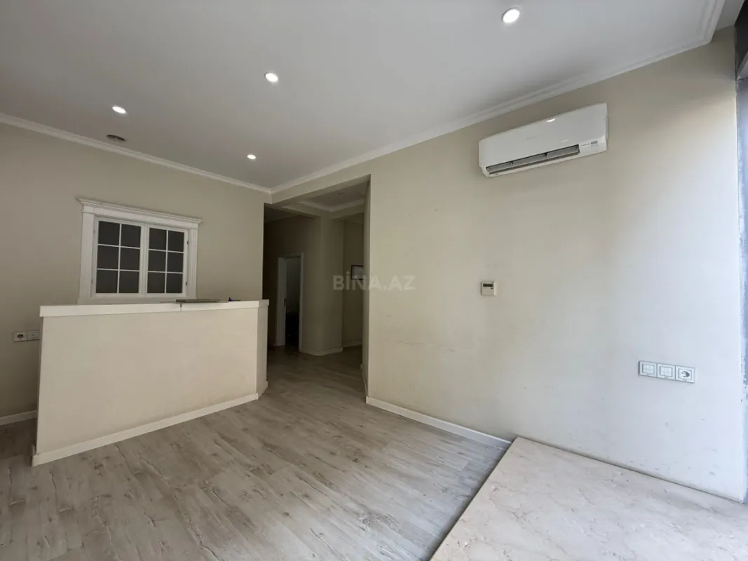 Kirayə verilir obyekt 260 m²