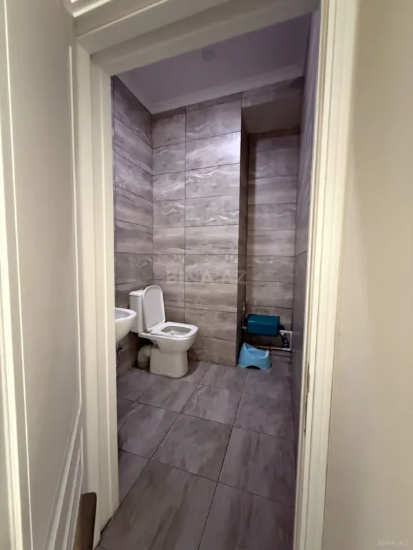 Kirayə verilir obyekt 260 m²