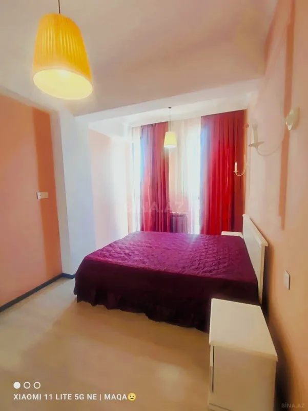 Kirayə verilir 3 otaqlı mənzil 90 m²