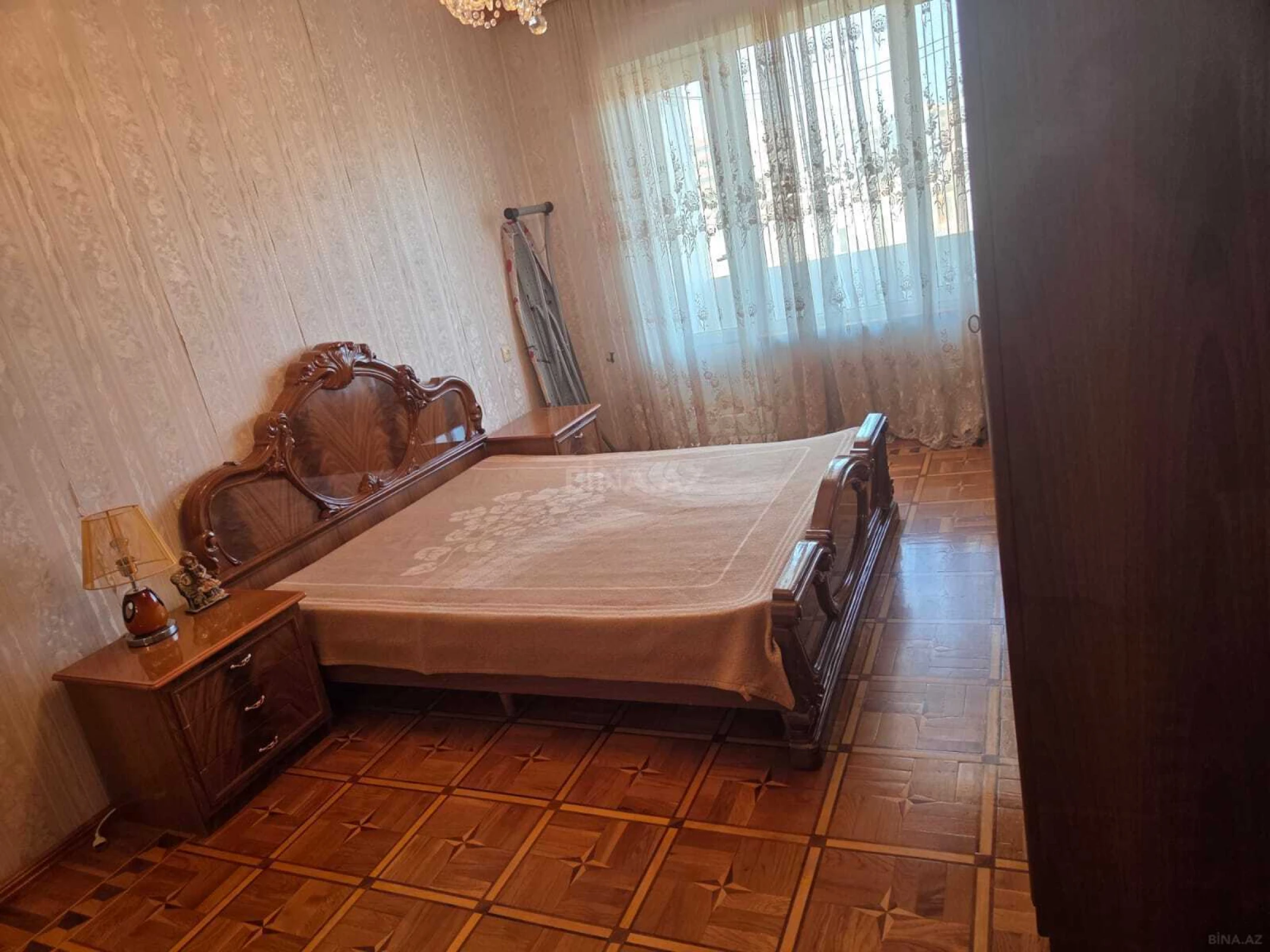 Satılır 4 otaqlı mənzil 110 m²